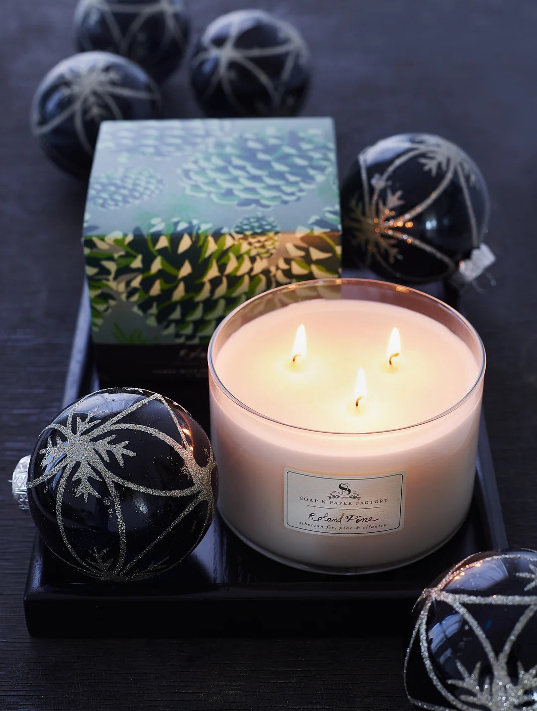 Roland Pine 18 oz Three-Wick Glass Soy Candle